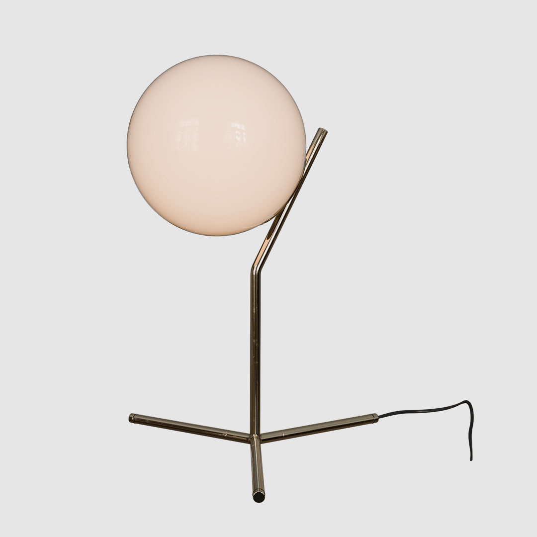 Table lamp and nightstand
inspired by Imeshh